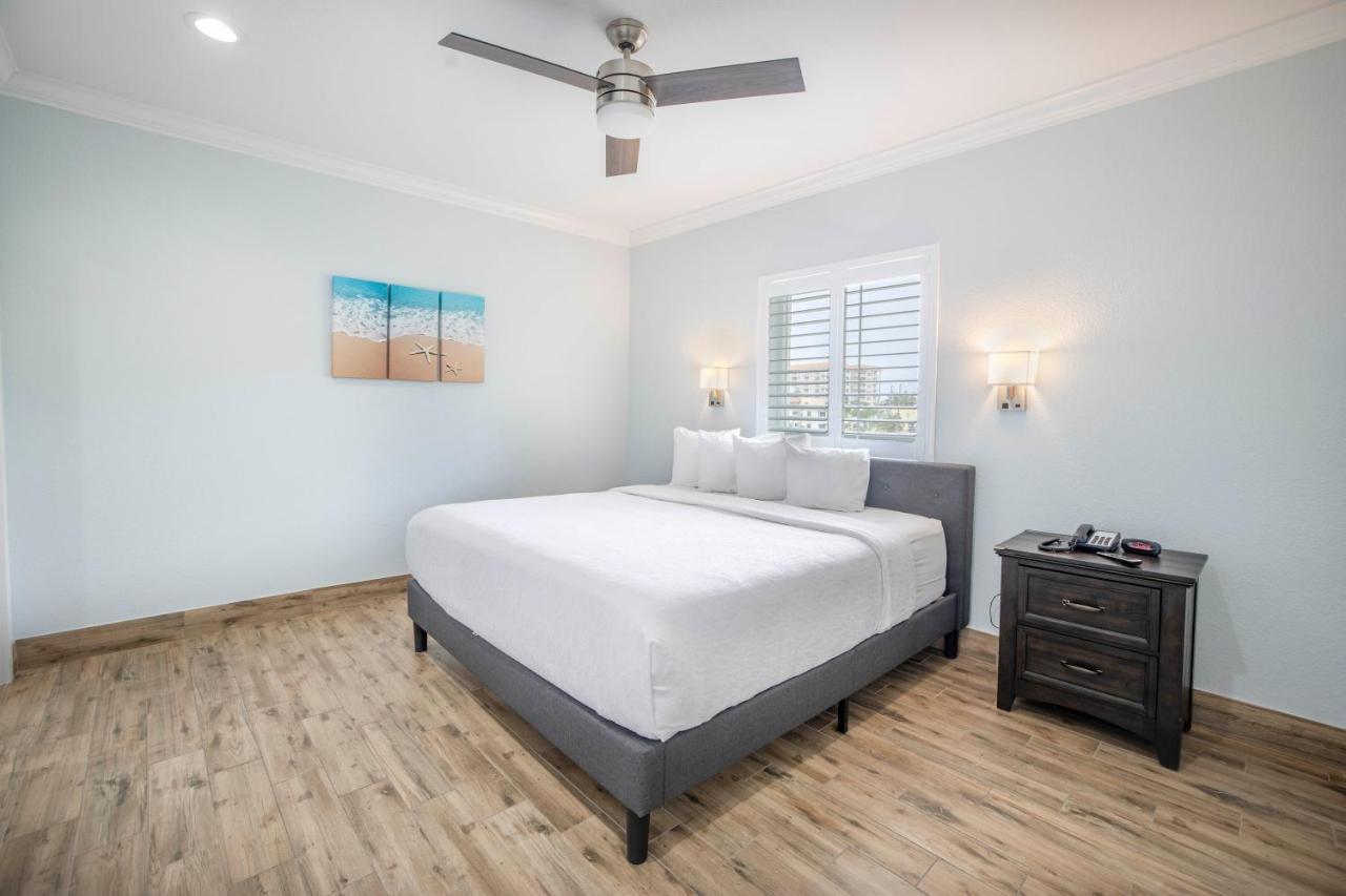 Hotel Sol Redington Shores Exterior photo